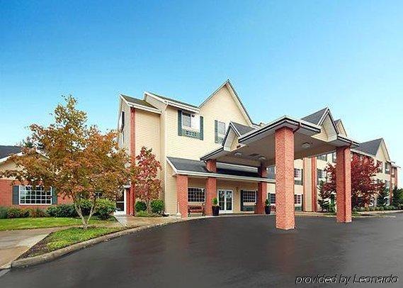 Comfort Inn & Suites Tualatin - Lake Oswego South מראה חיצוני תמונה