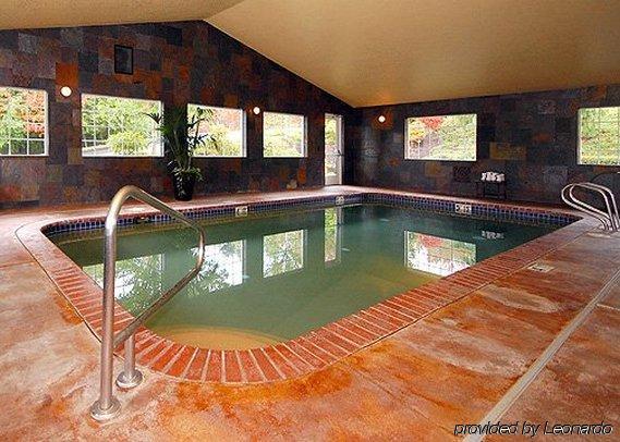Comfort Inn & Suites Tualatin - Lake Oswego South מראה חיצוני תמונה